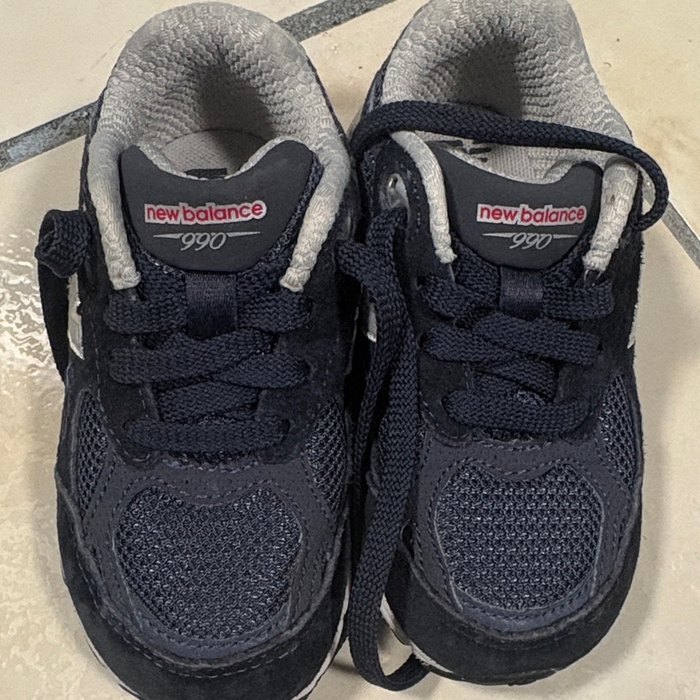 New Balance Kids' Dark Blue and Gray Sneakers